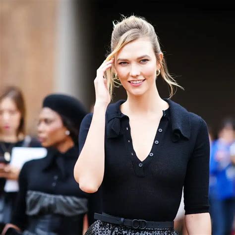 karlie kloss biography.